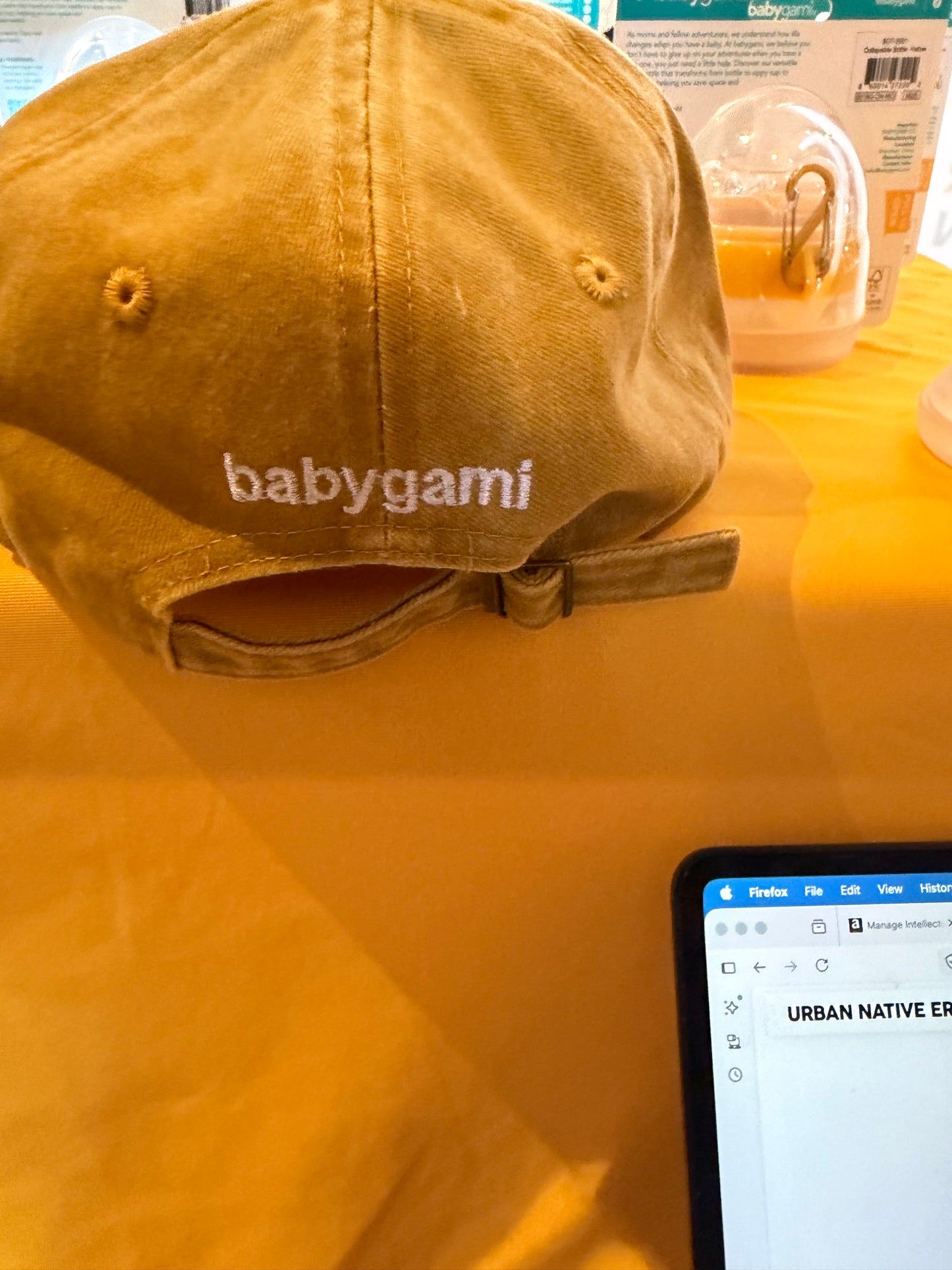 Outdoor mom hat
